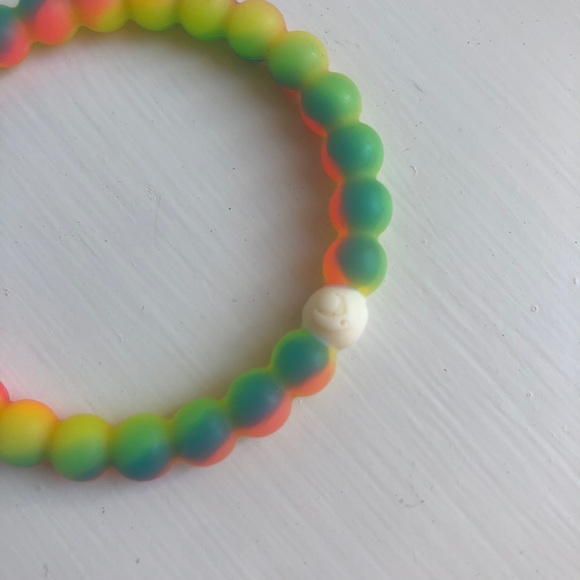 Rainbow Lokai Bracelet - Picture 3 of 4